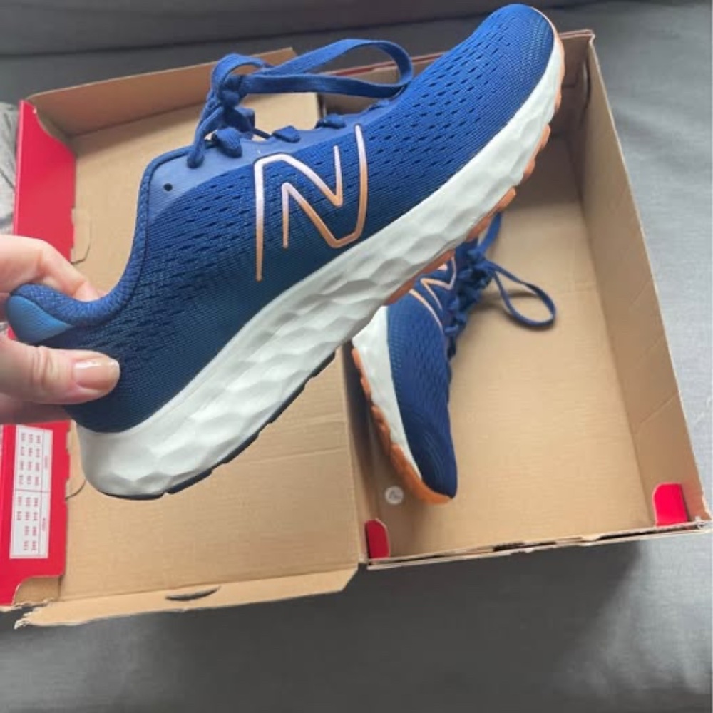 New Balance Women's 520 V8 Running Shoe